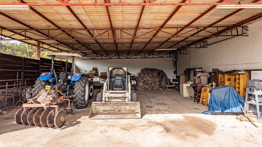 Commercial Property for Sale in Rondevlei Western Cape